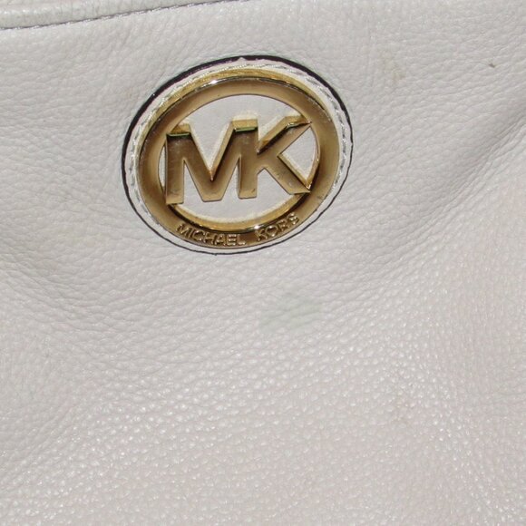 Michael Kors FULTON Small Leather Crossbody Bag VANILLA - Picture 4 of 14